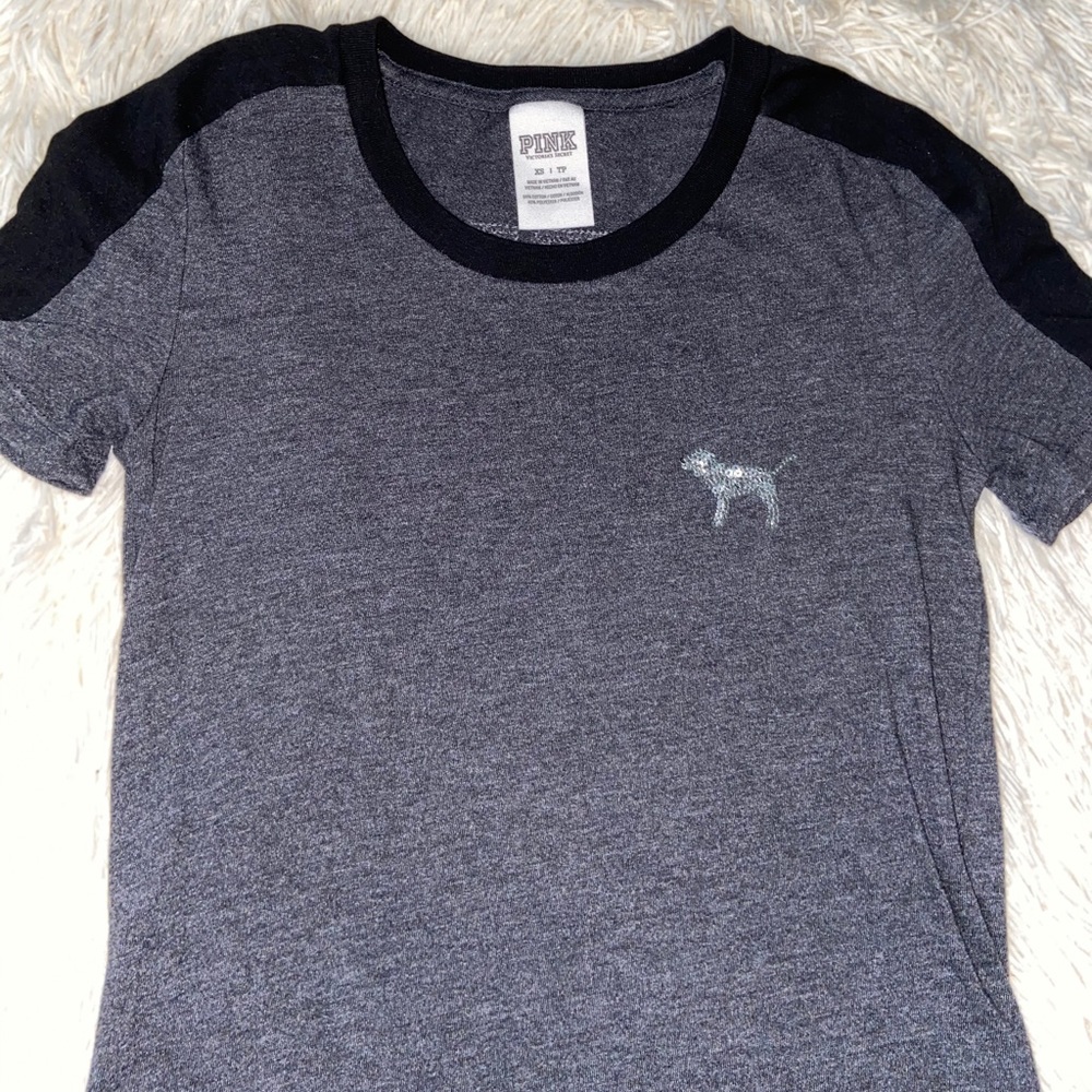 women’s pink shirt